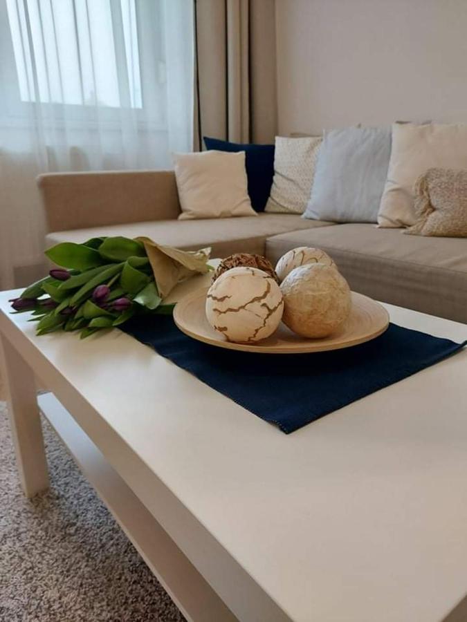 Alfoeldi Palace Apartman เดเบรตเซน ภายนอก รูปภาพ