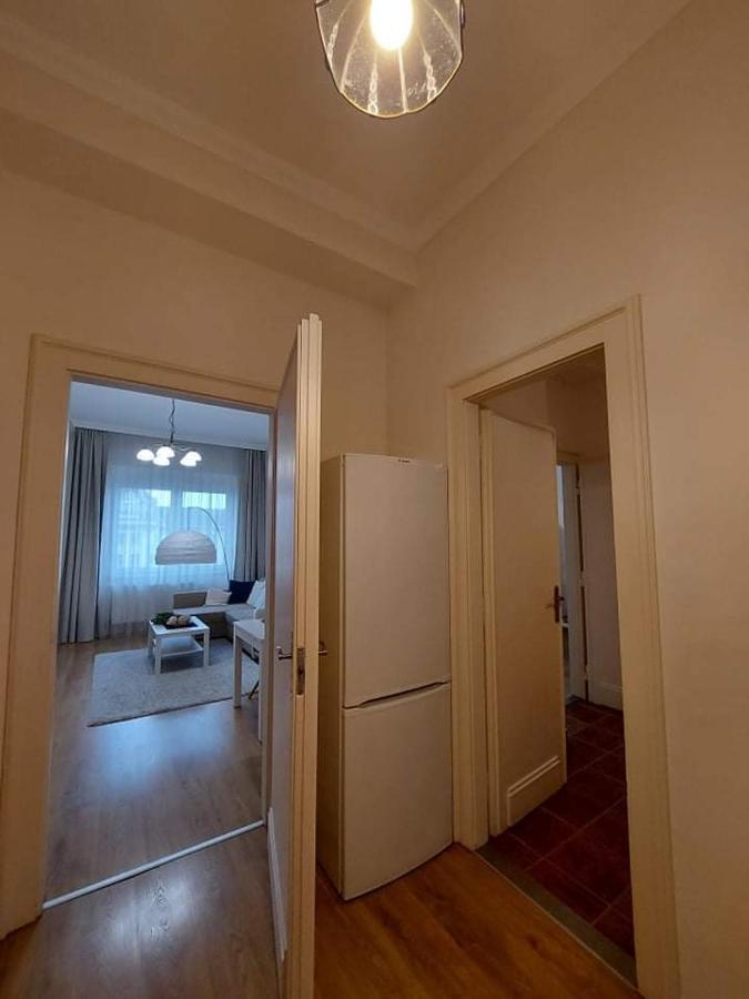 Alfoeldi Palace Apartman เดเบรตเซน ภายนอก รูปภาพ