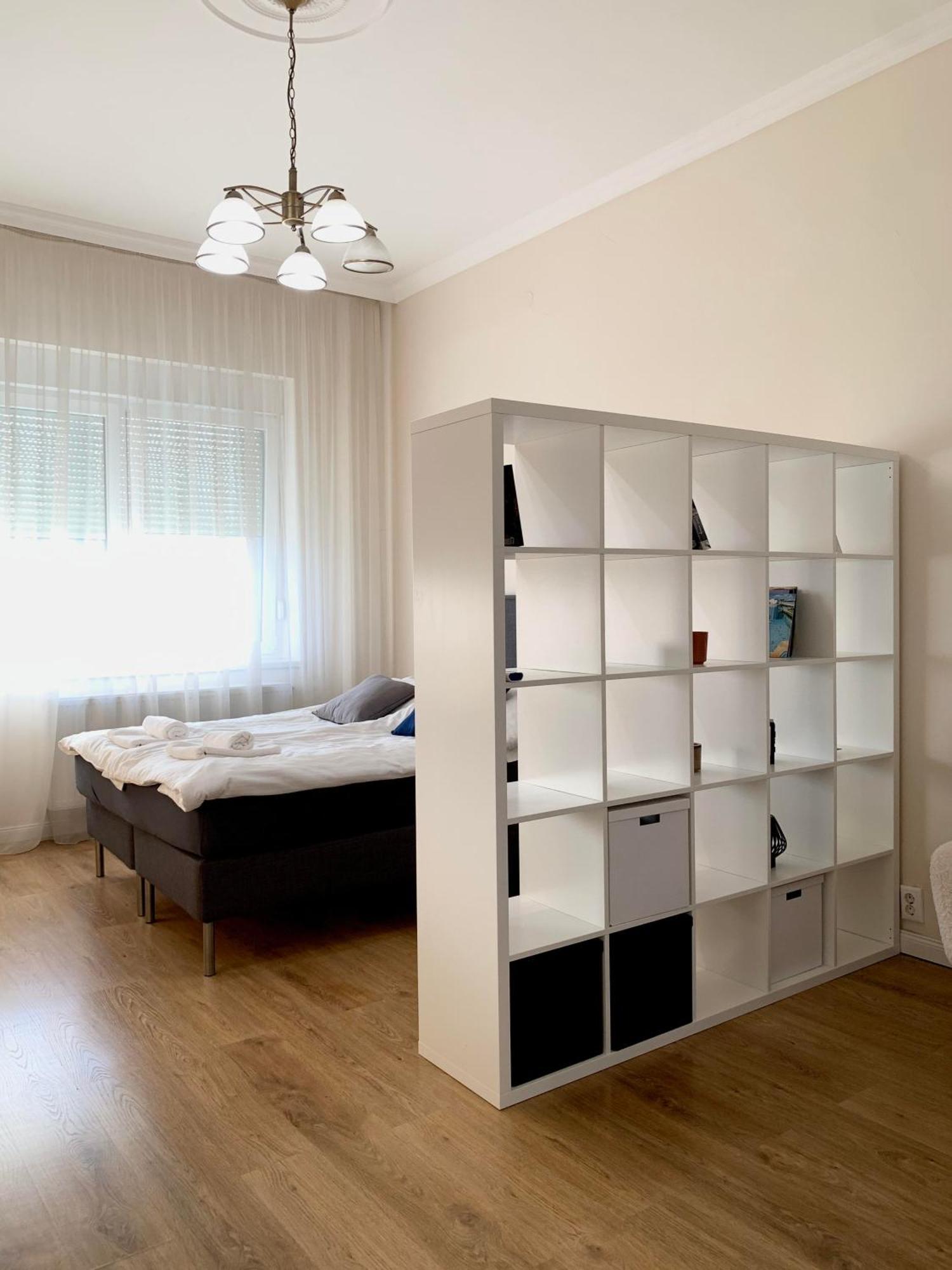 Alfoeldi Palace Apartman เดเบรตเซน ภายนอก รูปภาพ